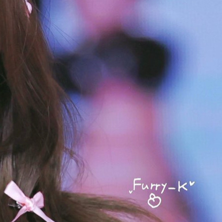 Behind-the-scenes cut of Seeun (STAYC)