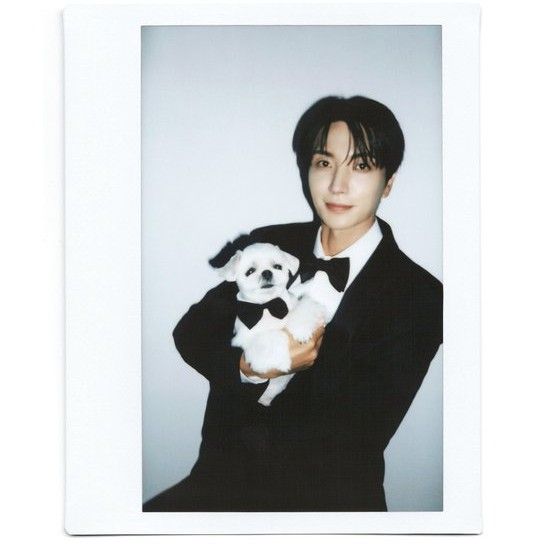 Recent activity shot of Leeteuk (Super Junior)