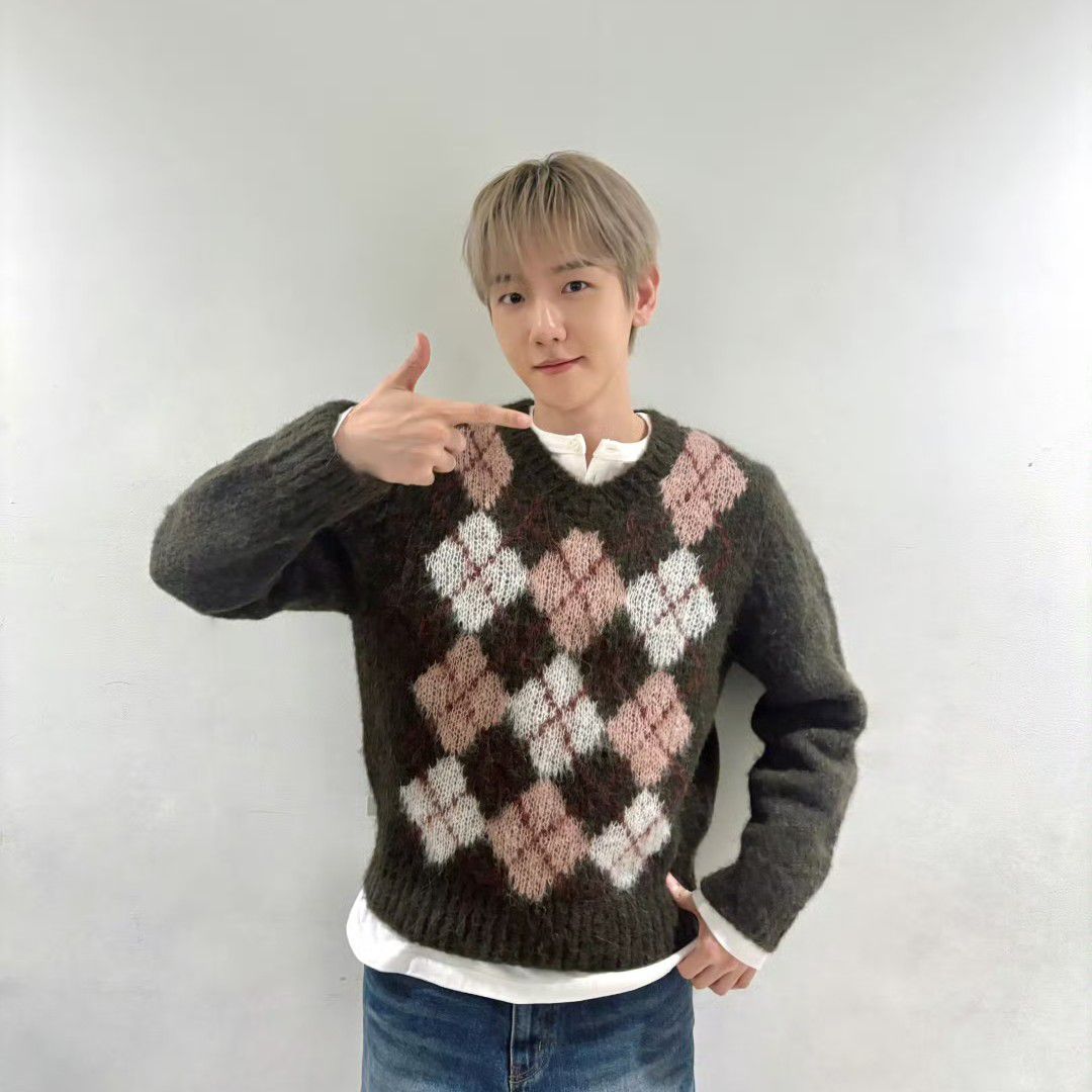 Behind-the-scenes cut of Baekhyun (EXO)