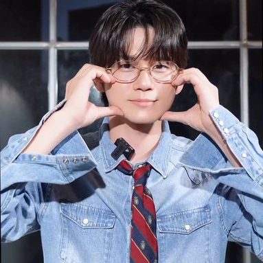 Foto terbaru Ong Seongwu