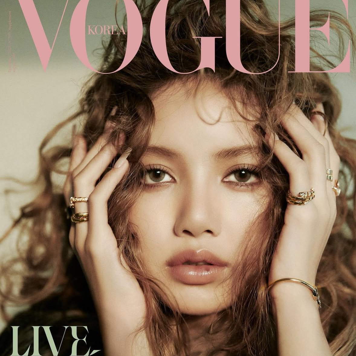 리사 (BLACKPINK)의 최신 사진