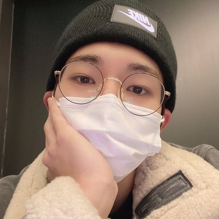 원우 (세븐틴)의 최신 사진