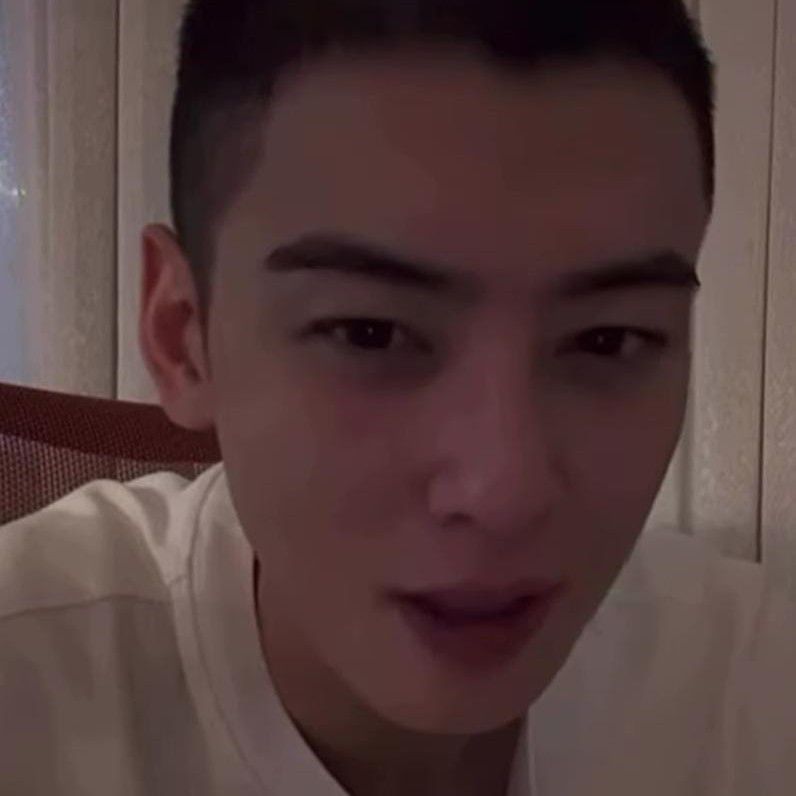 Recent activity shot of Eunwoo (ASTRO)