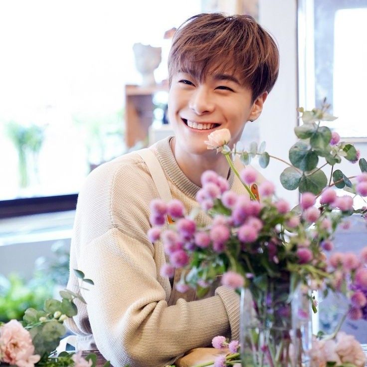 Recent activity shot of Moonbin (ASTRO)