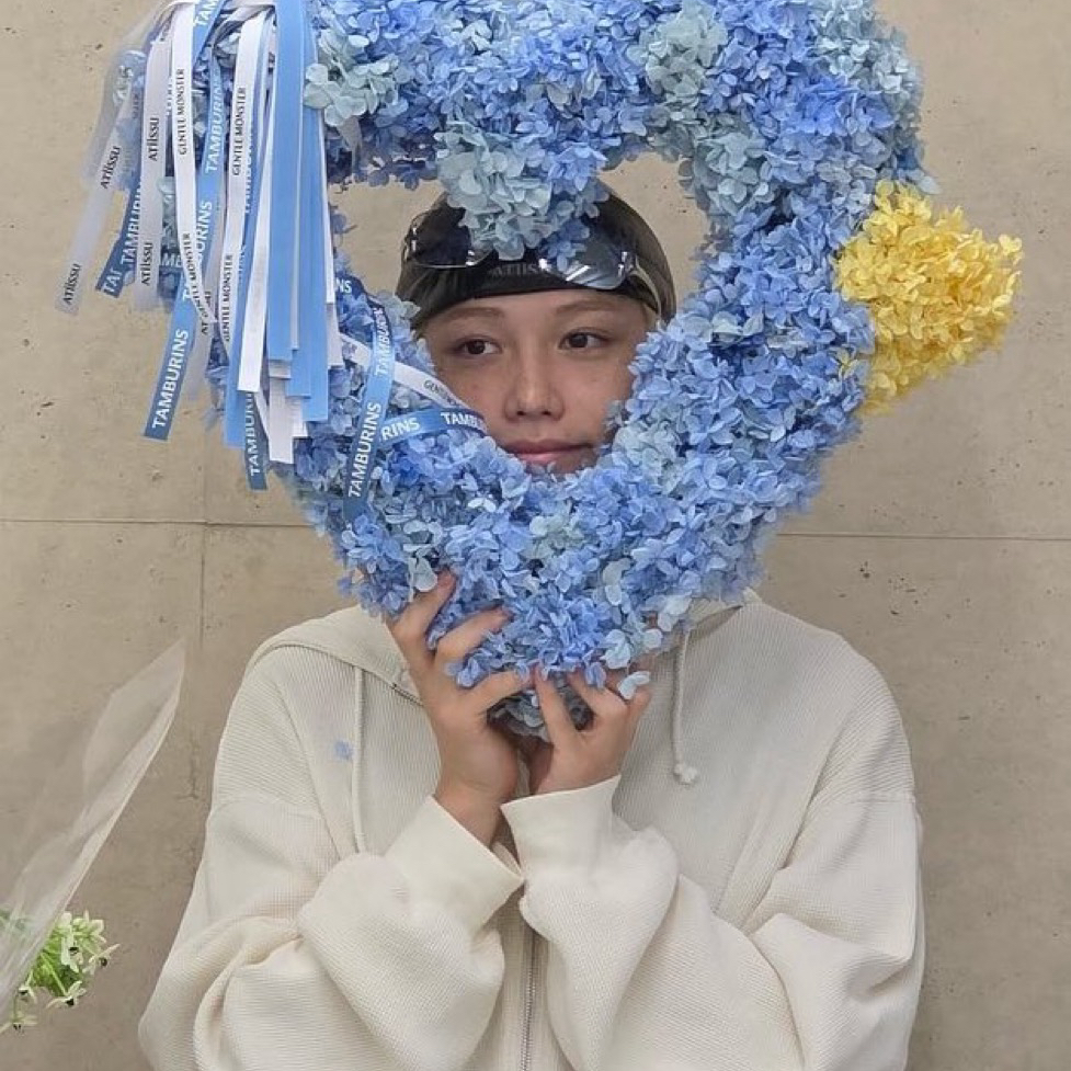 Latest photo of Felix (Stray Kids)