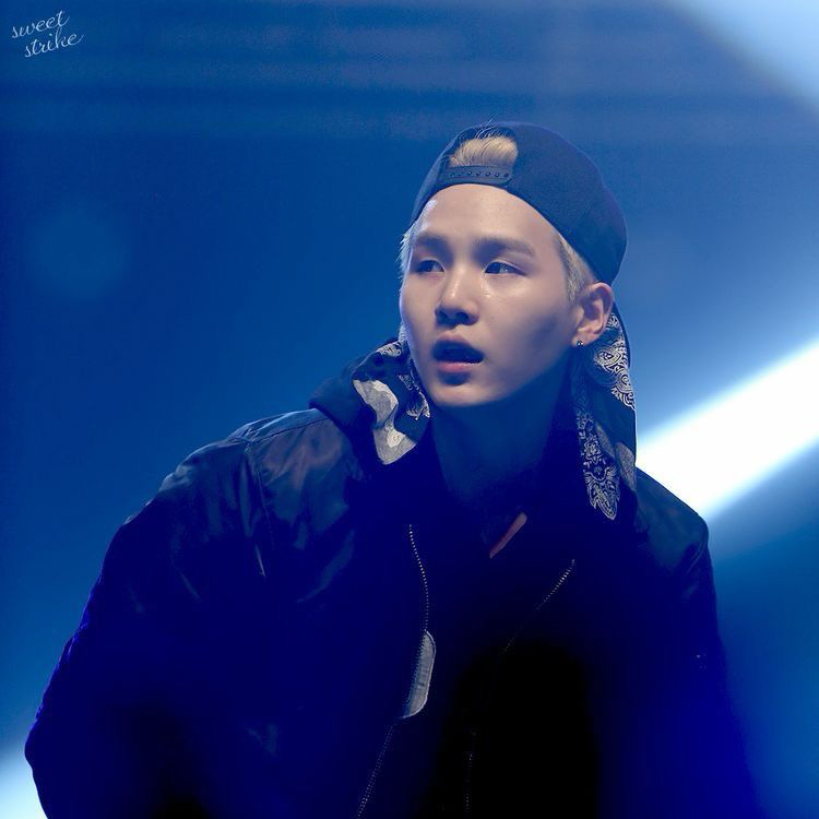 Latest photo of SUGA (BTS)