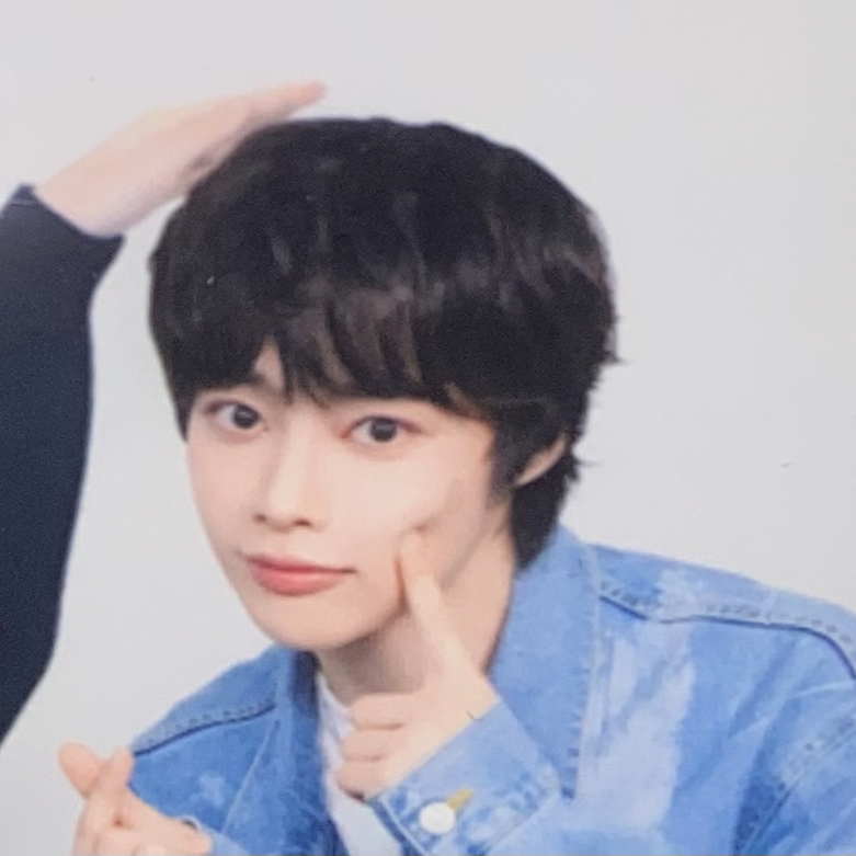 Momen yang diabadikan oleh penggemar Hanbin (TEMPEST)