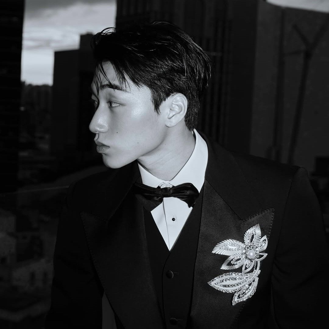 Foto terbaru San (ATEEZ)