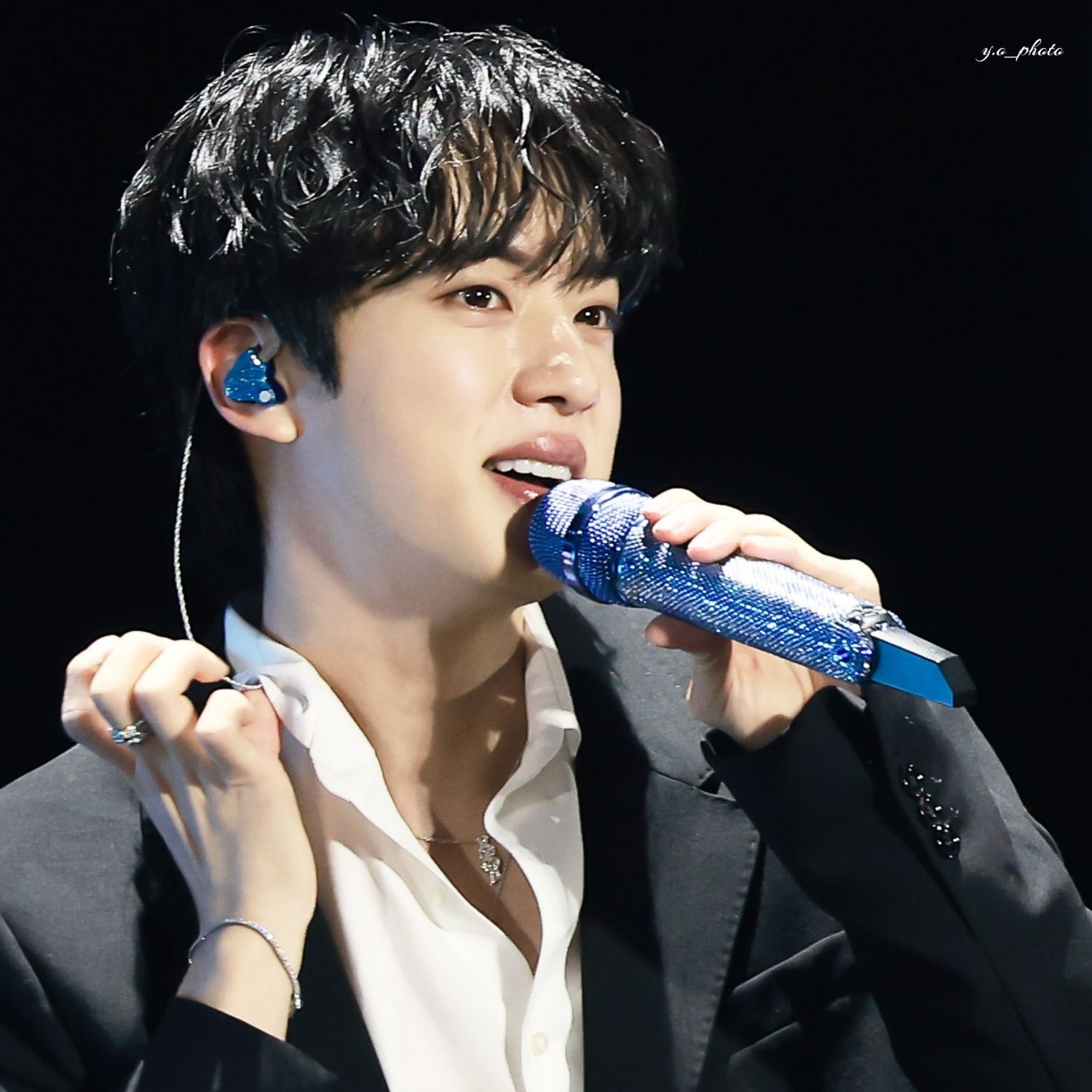 A moment captured by Jin (BTS)'s fan