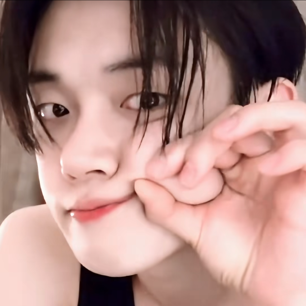 A moment captured by Yeonjun (TOMORROW X TOGETHER)'s fan