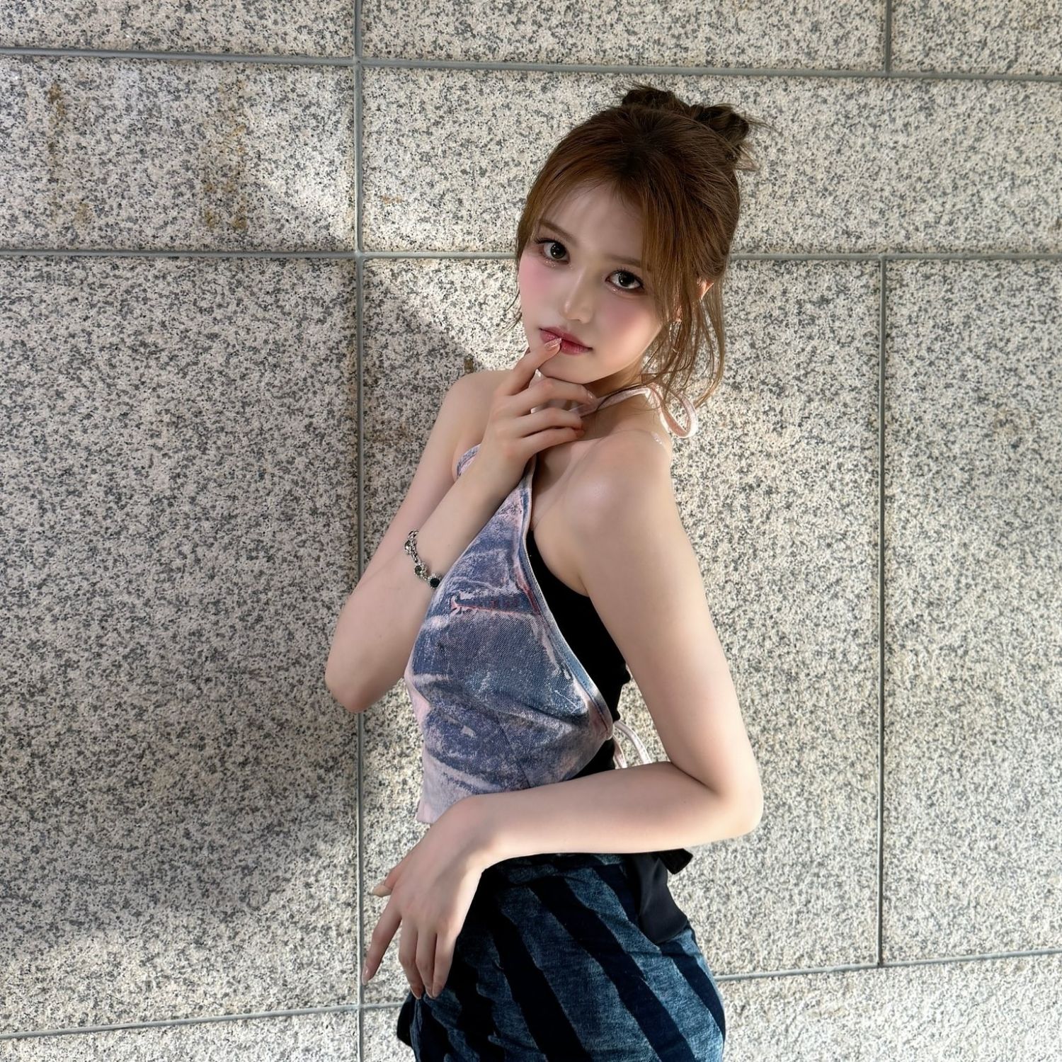 Latest photo of Jeong Saebi (izna)