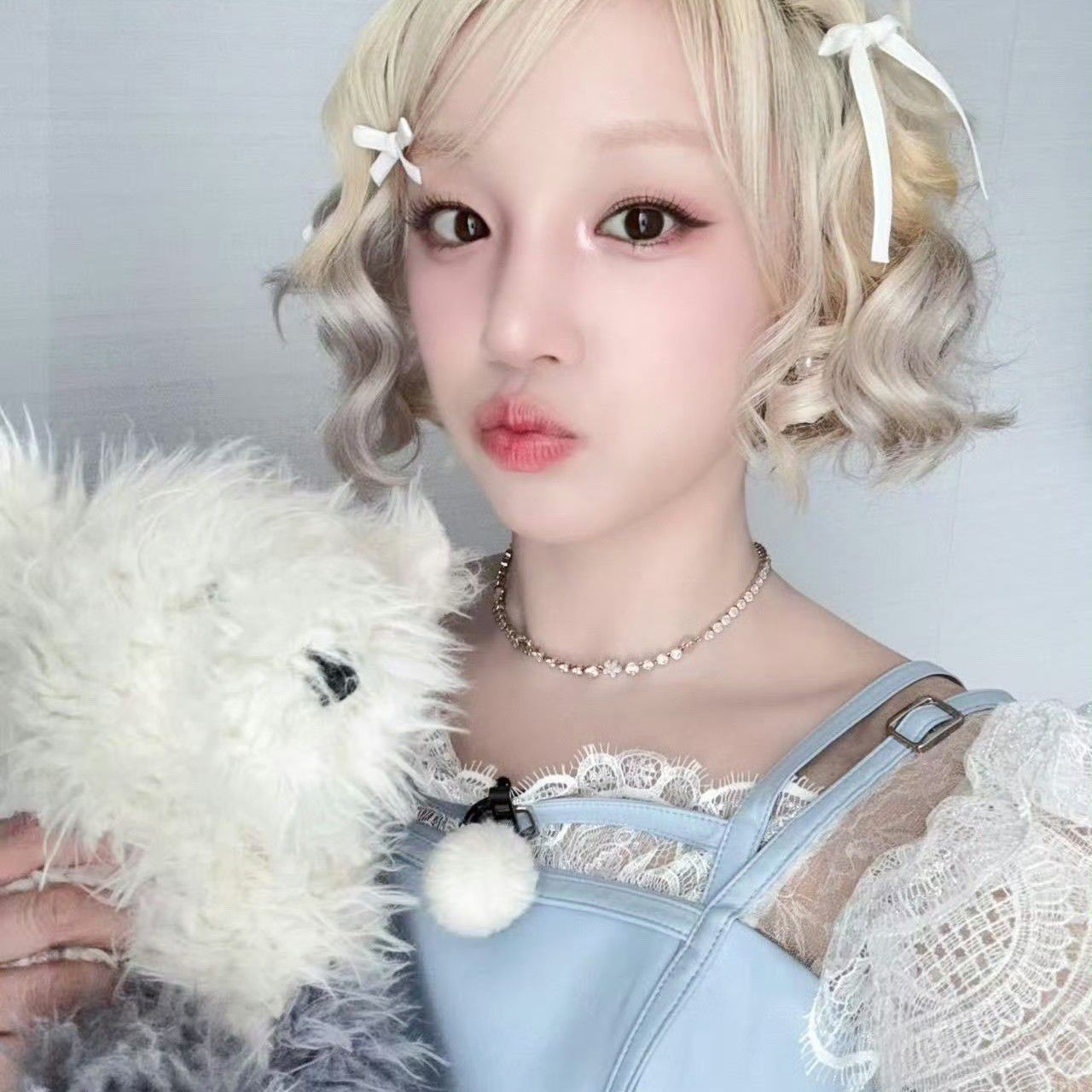 Behind-the-scenes cut of Yuqi (i-dle)