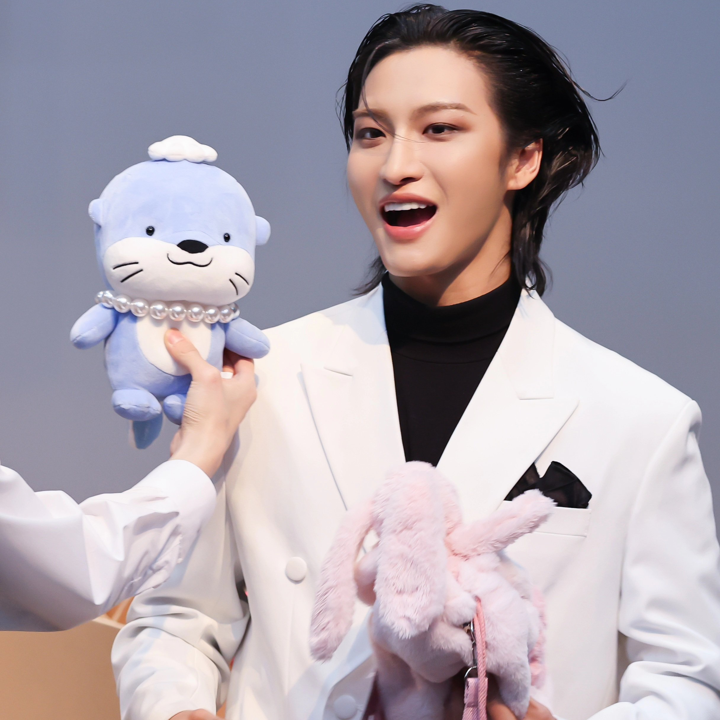 Recent activity shot of Seonghwa (ATEEZ)