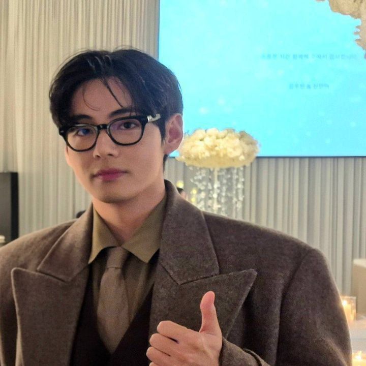 뷔 (방탄소년단) 팬이 찍은 순간