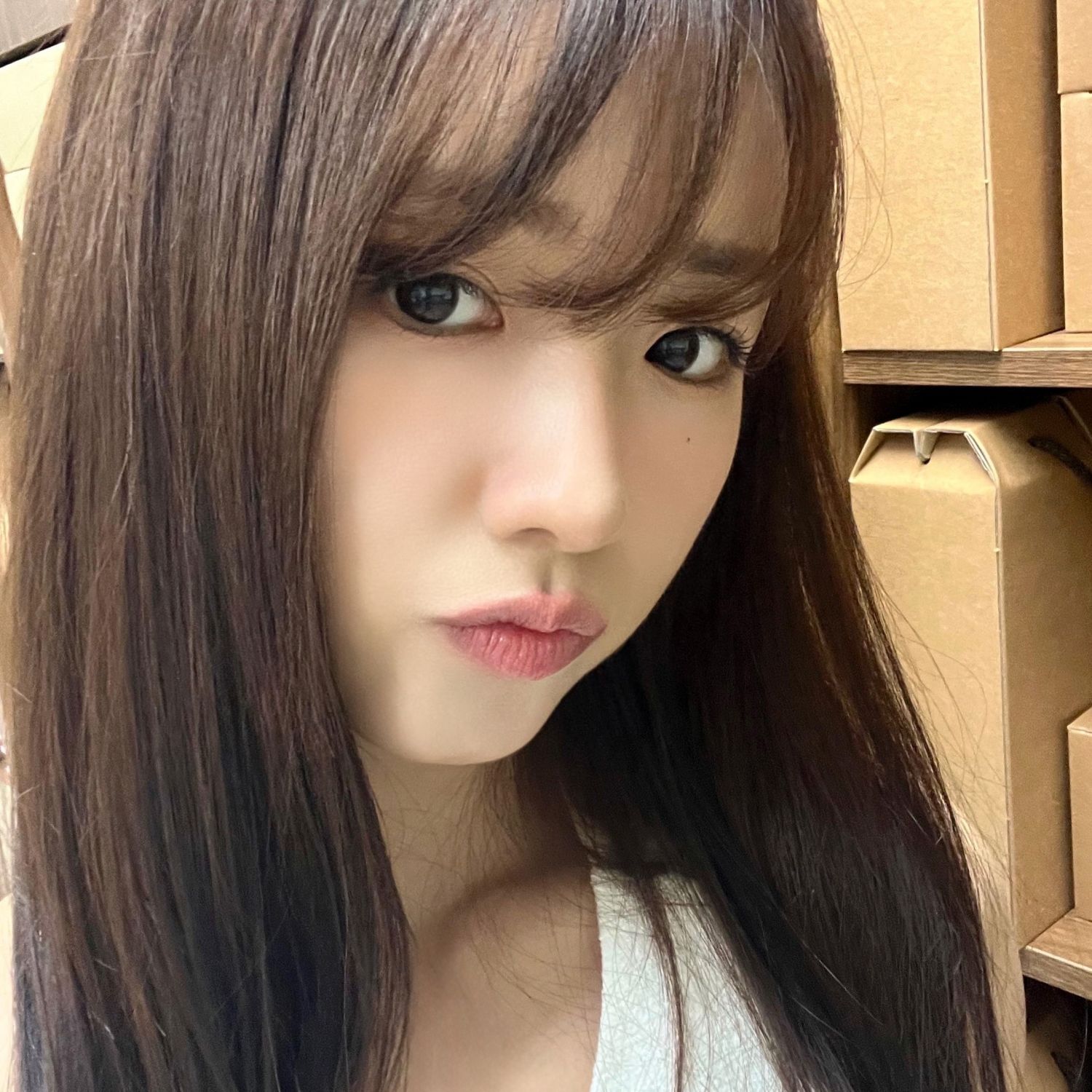 Behind-the-scenes cut of Yoon Bomi (Apink)