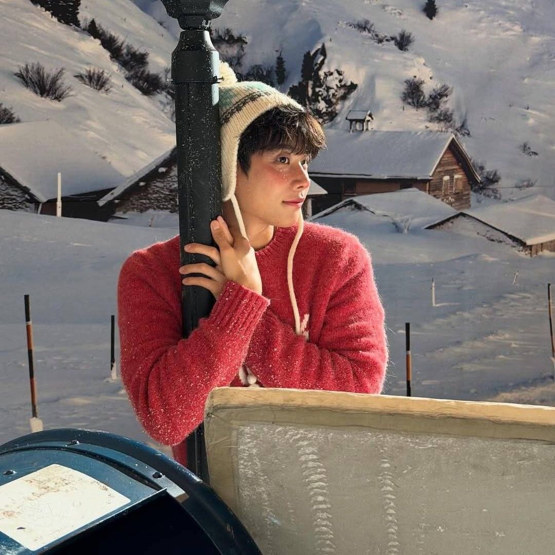 Behind-the-scenes cut of MJ (ASTRO)