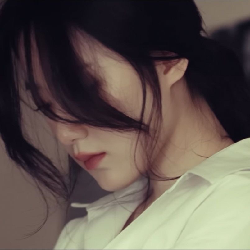 A moment captured by Shuhua (i-dle)'s fan
