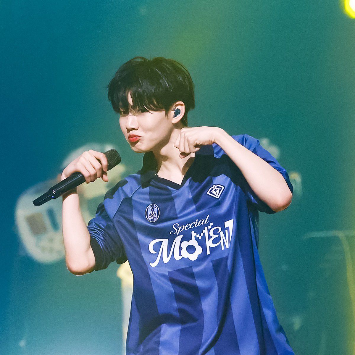 Latest photo of Junkyu (TREASURE)