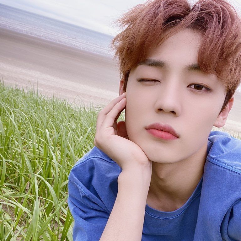 찬 (A.C.E)의 최신 사진