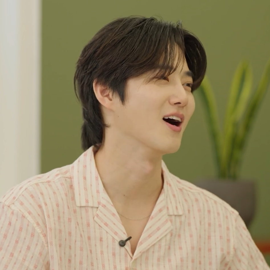 Latest photo of Suho (EXO)