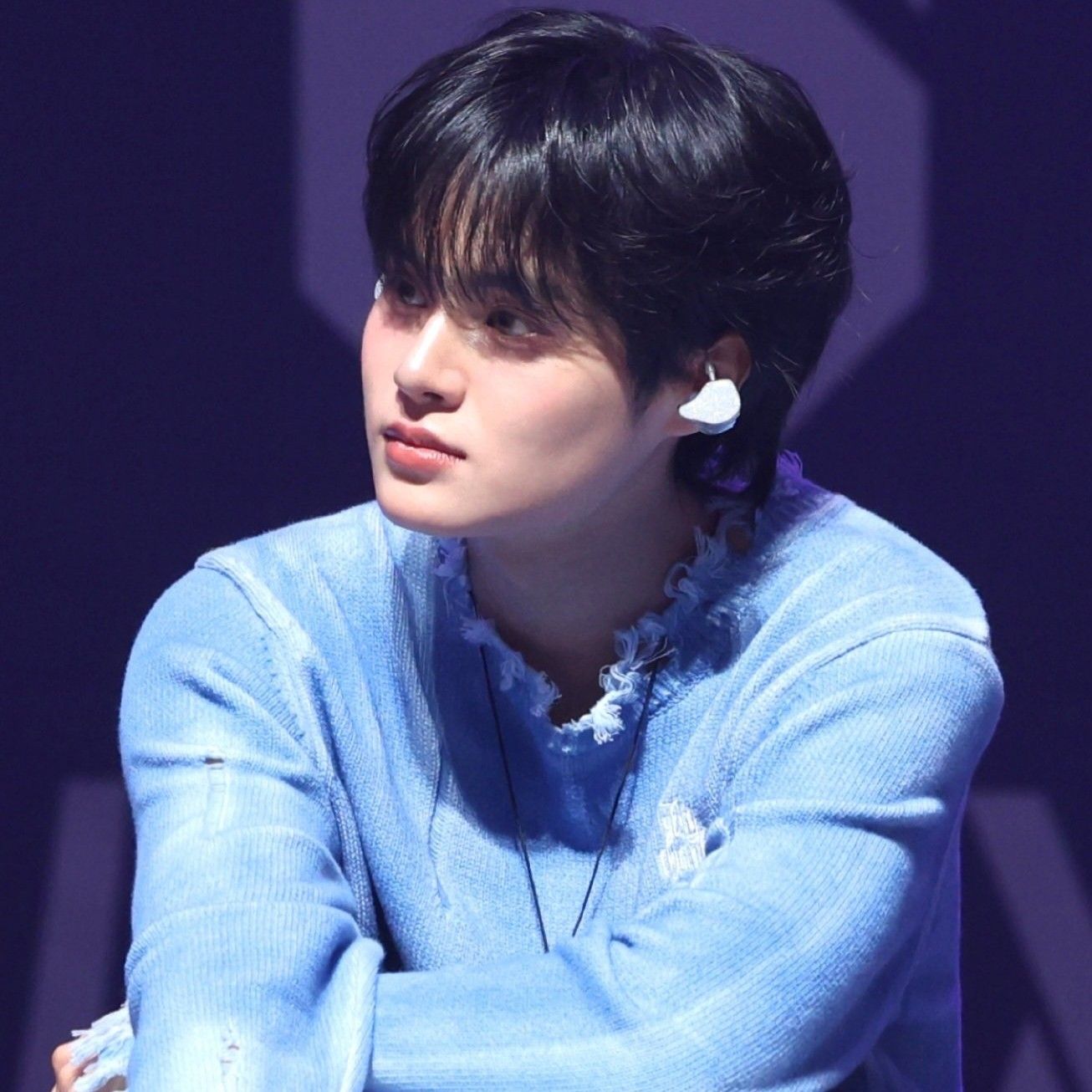 Recent activity shot of Lee Daehwi (AB6IX)