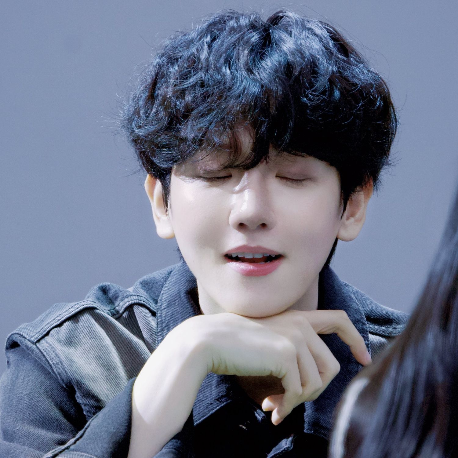 백현 (EXO)의 최신 사진