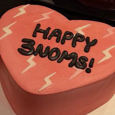 ROSÉ (BLACKPINK)的幕後花絮