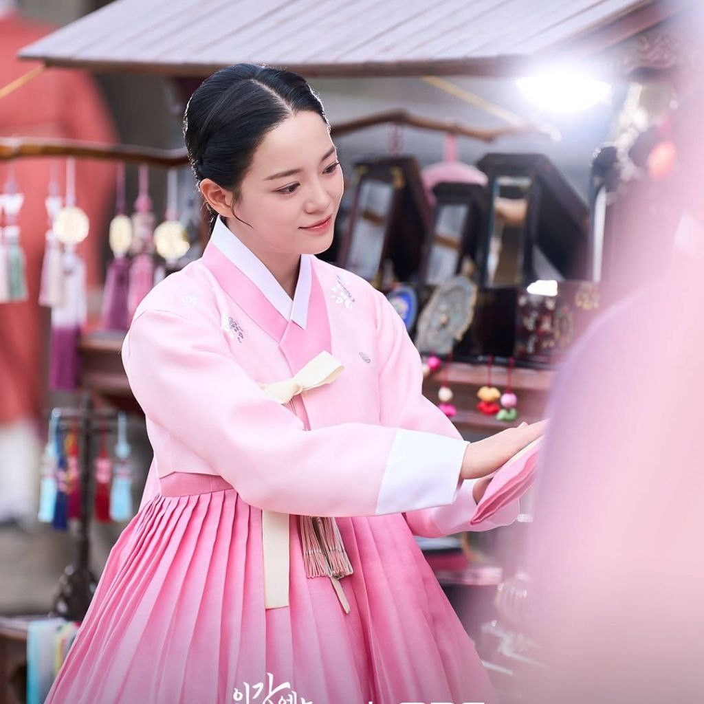 A moment captured by Sejeong's fan