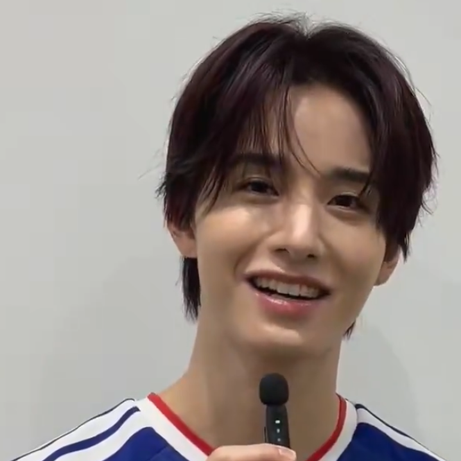 Recent activity shot of Sato Keigo (JO1)