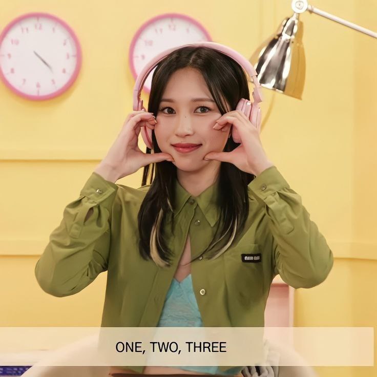 Recent activity shot of Mina (TWICE)