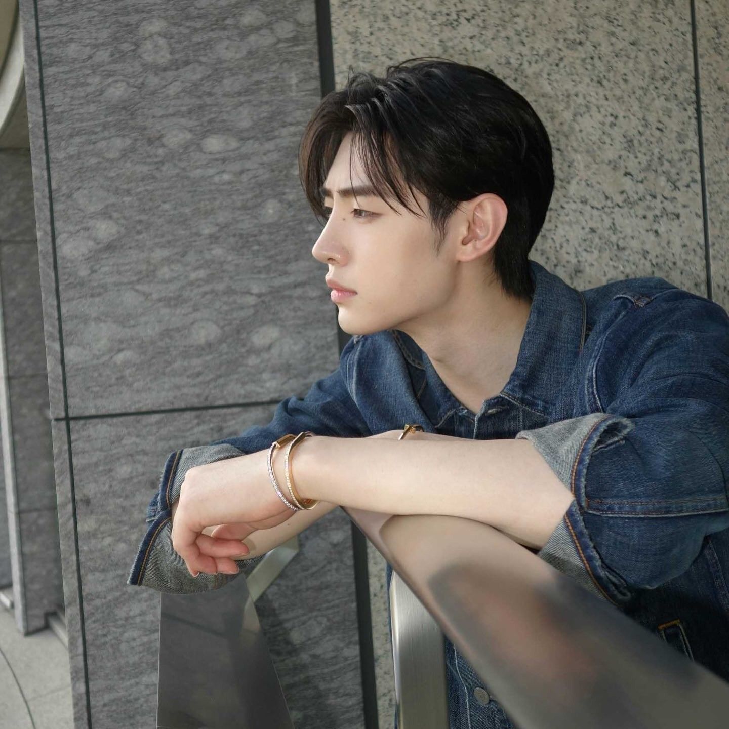 Behind-the-scenes cut of Sunghoon (ENHYPEN)