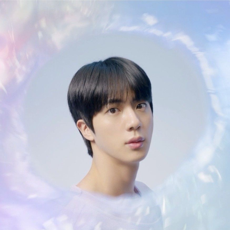 ジン (BTS)の最新写真