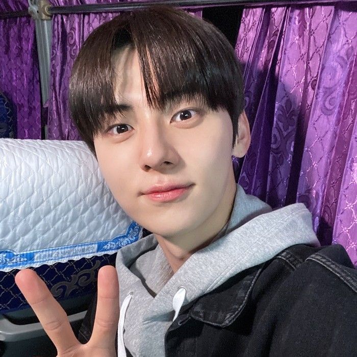Recent activity shot of Hwang Minhyun