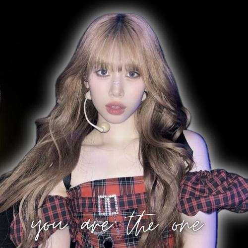 高見文寧 (ME:I)的最新照片