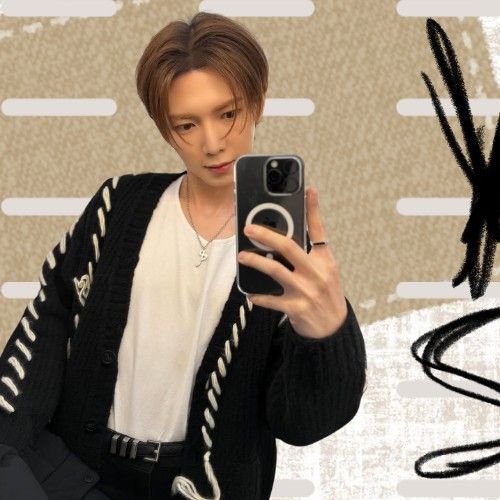 Recent activity shot of Yeosang (ATEEZ)