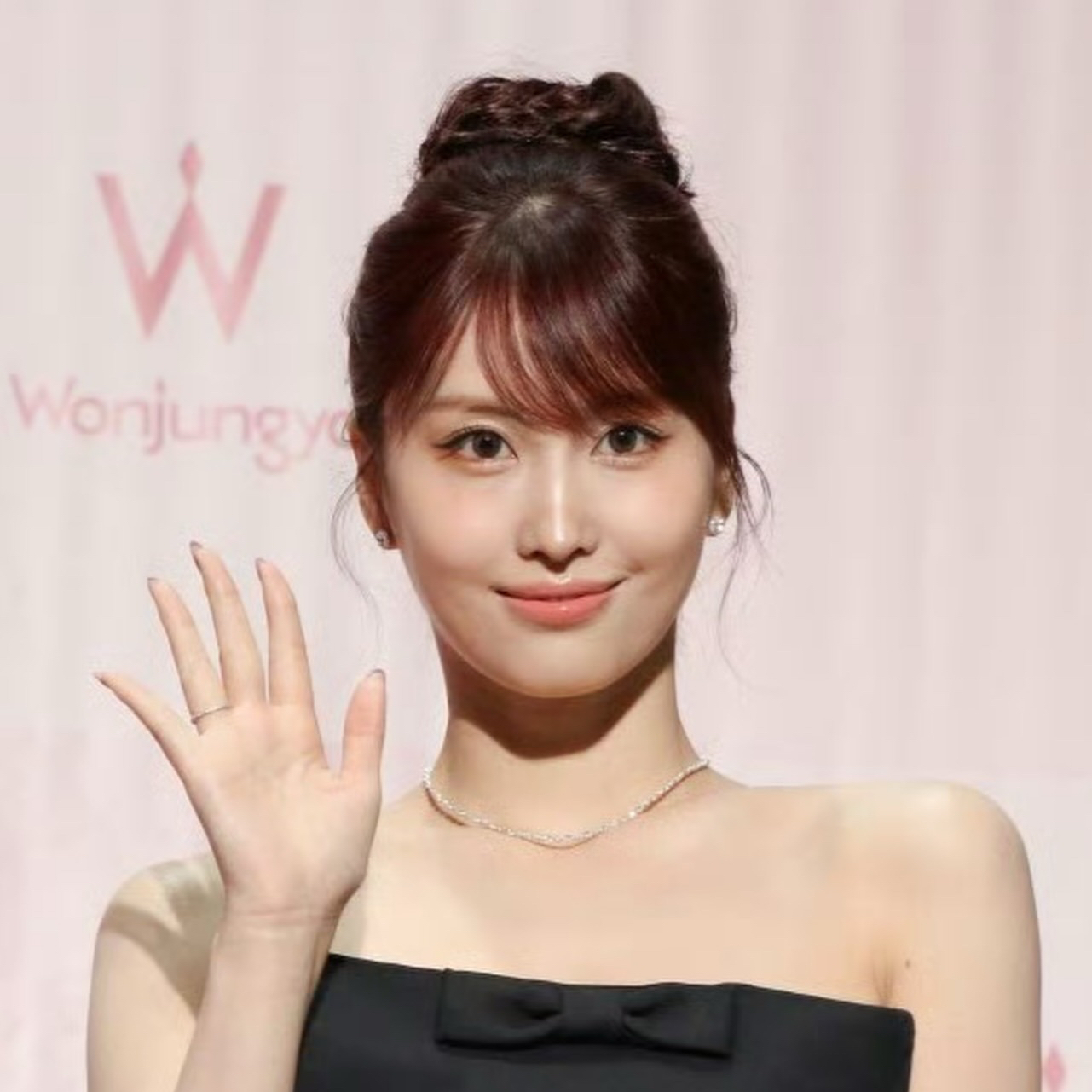 Momo (TWICE)的幕后花絮