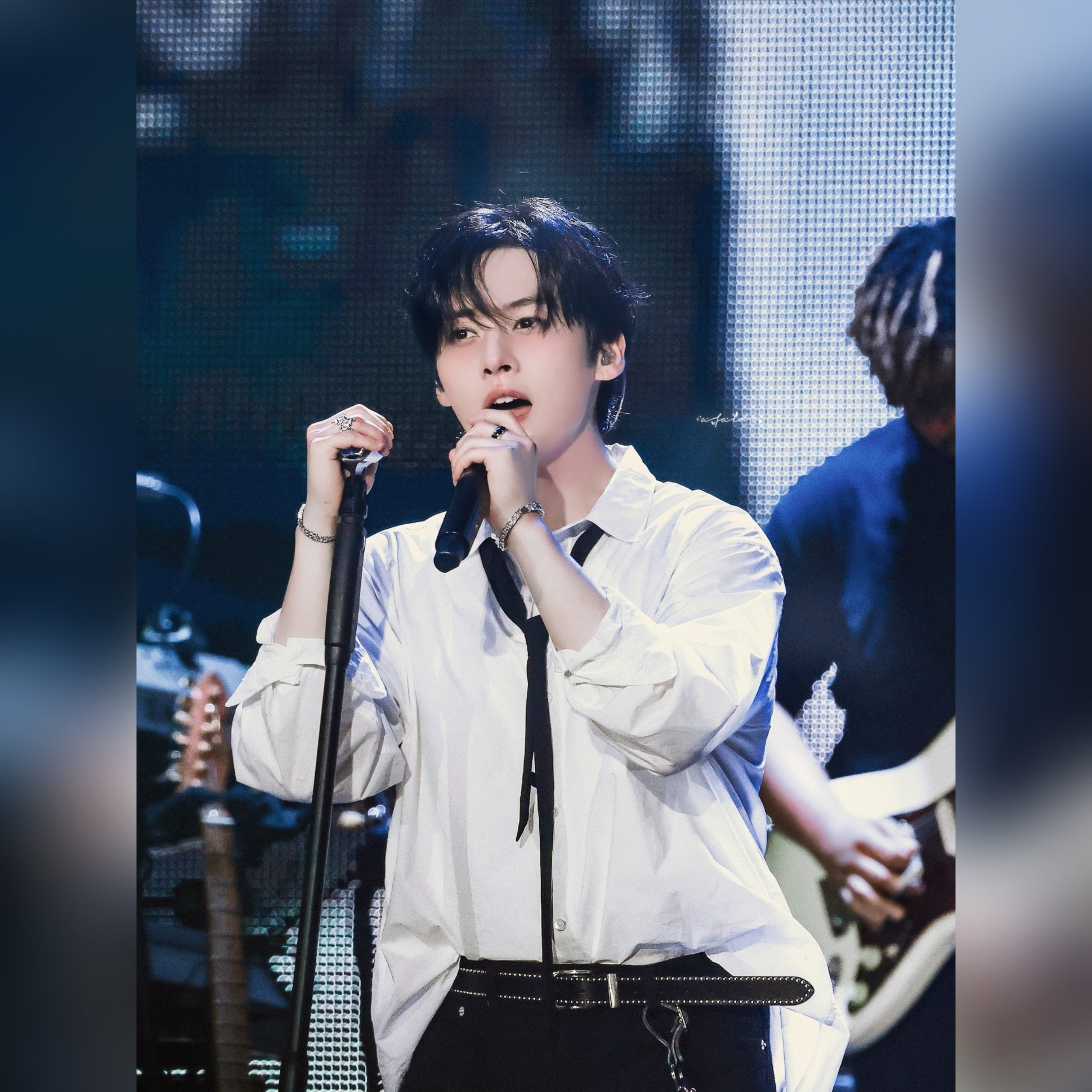 Recent activity shot of Lee Know (Stray Kids)