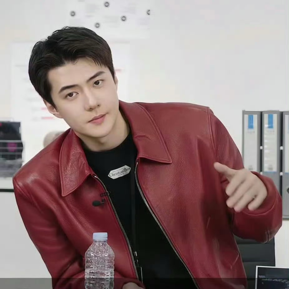 세훈 (EXO)의 최신 사진