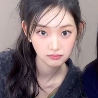 Recent activity shot of KiiiKiii