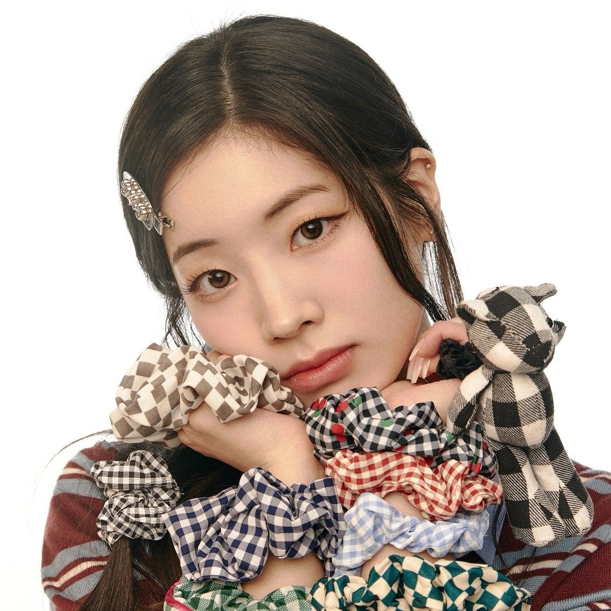 Recent activity shot of Dahyun (TWICE)