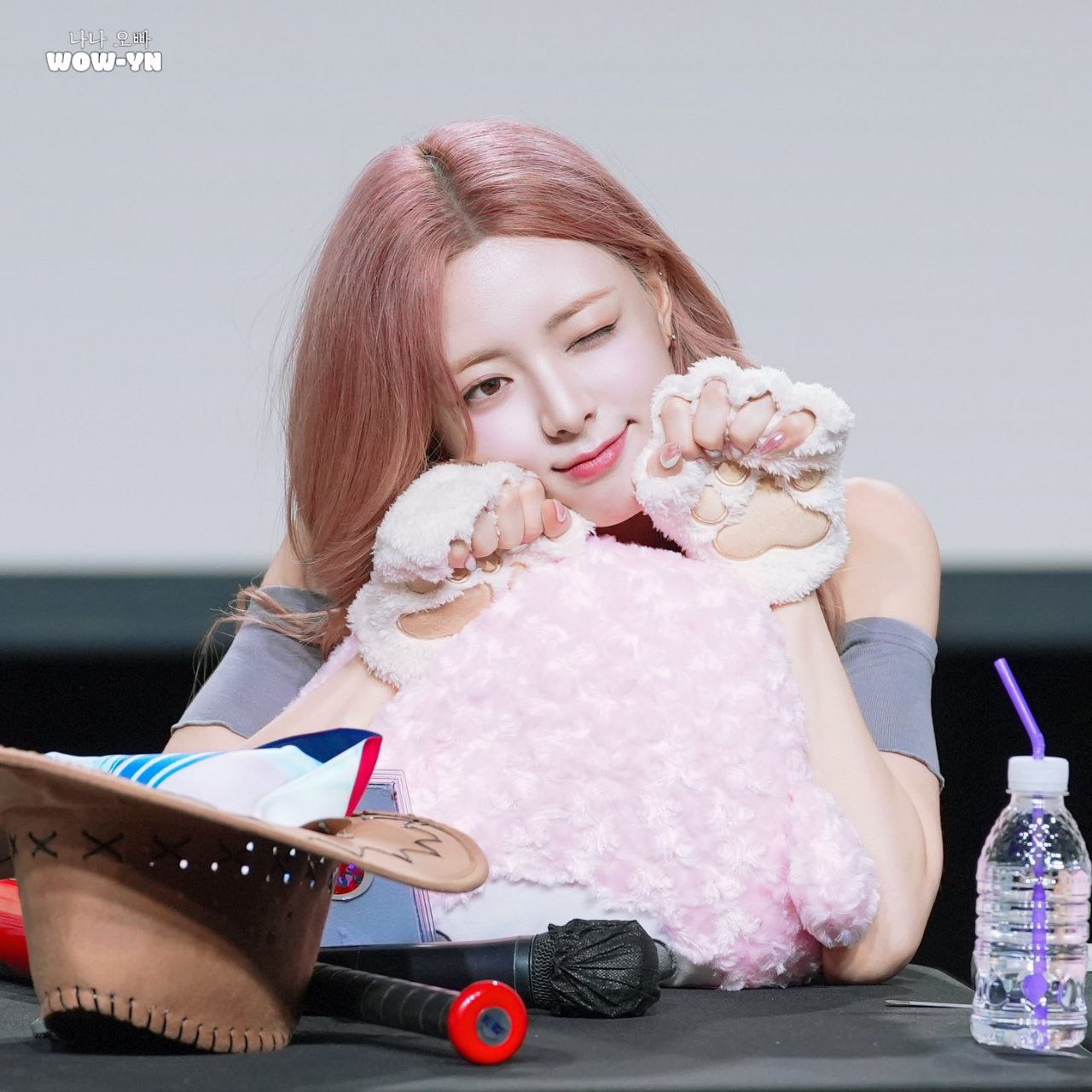 Latest photo of Yuna (ITZY)