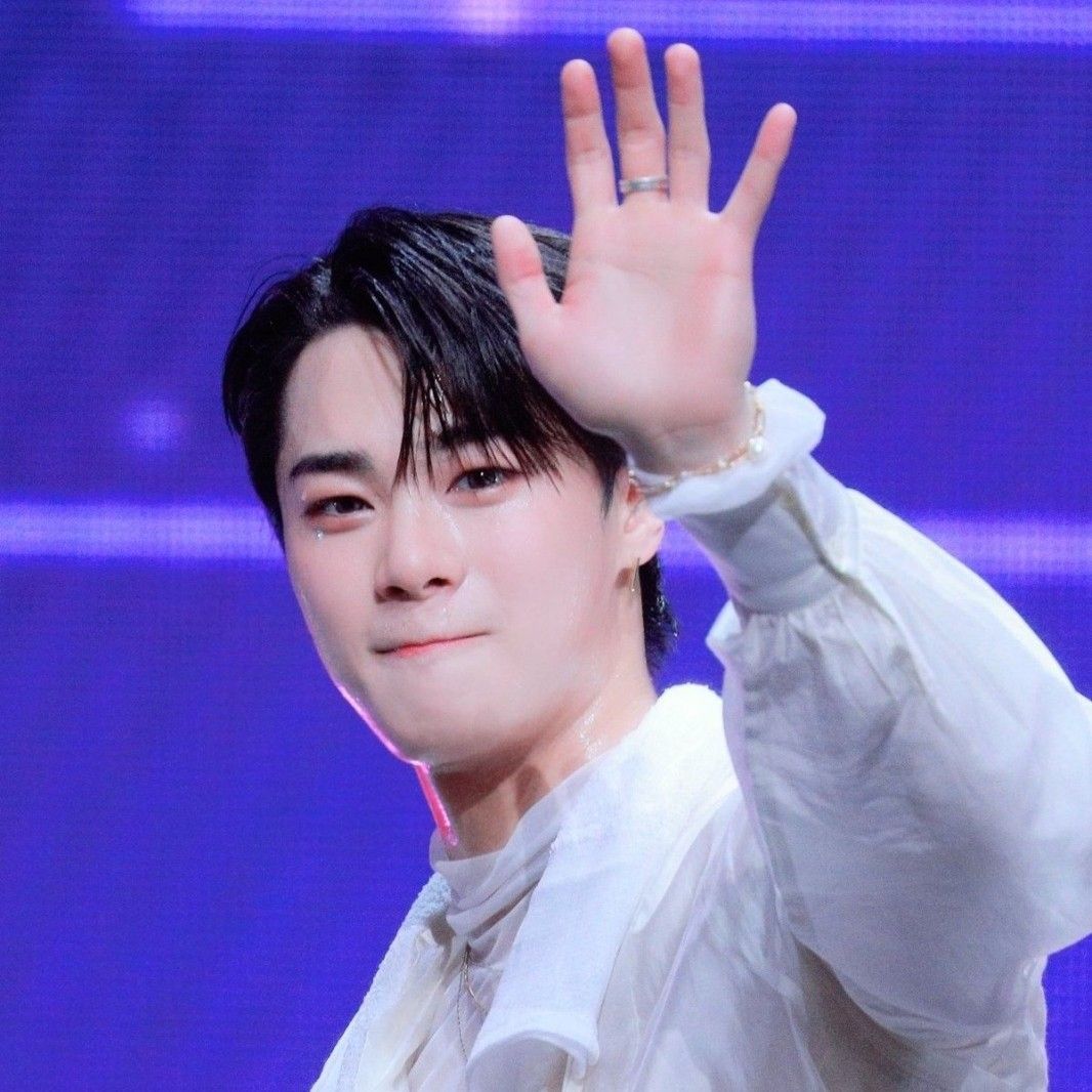Latest photo of Moonbin (ASTRO)