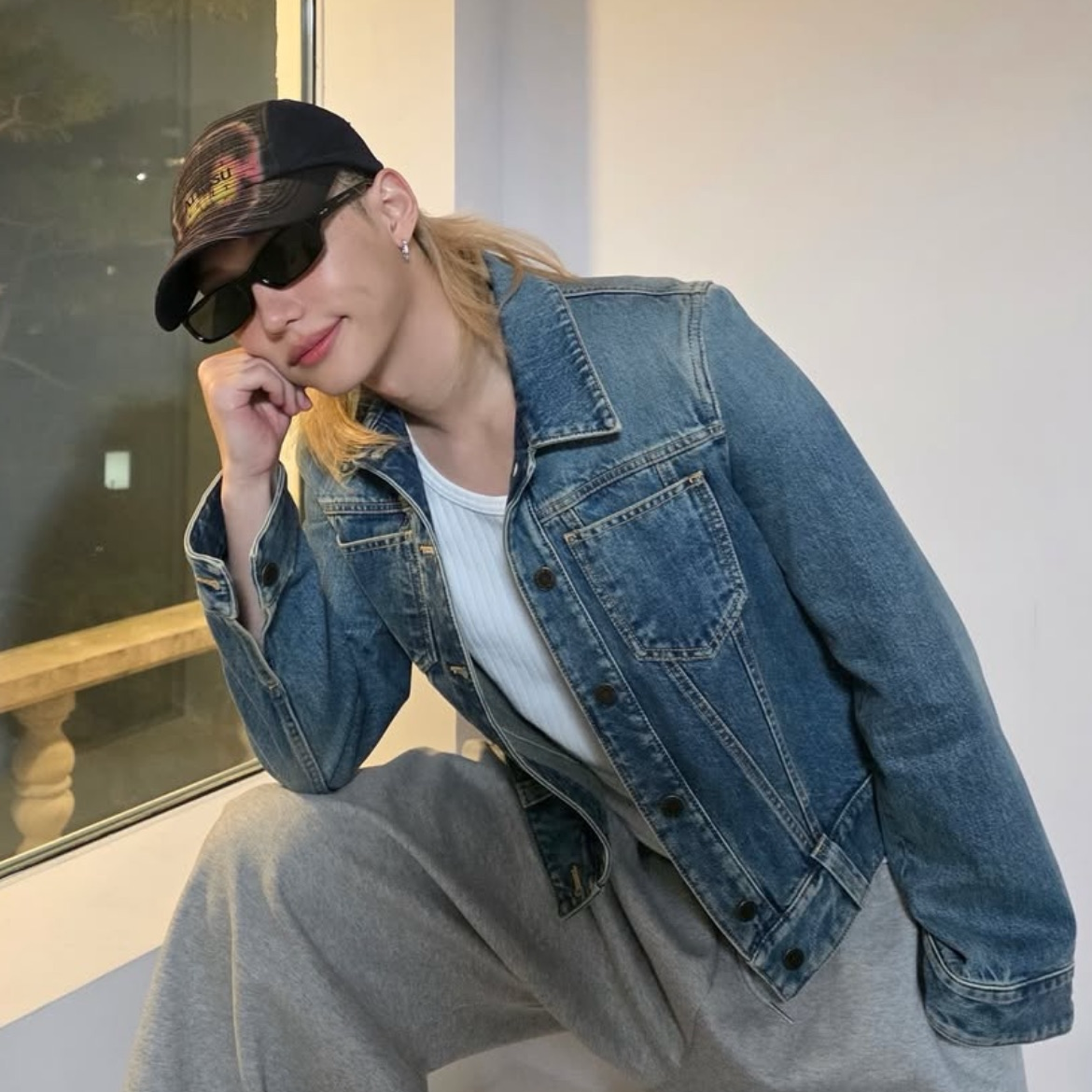 Behind-the-scenes cut of Felix (Stray Kids)