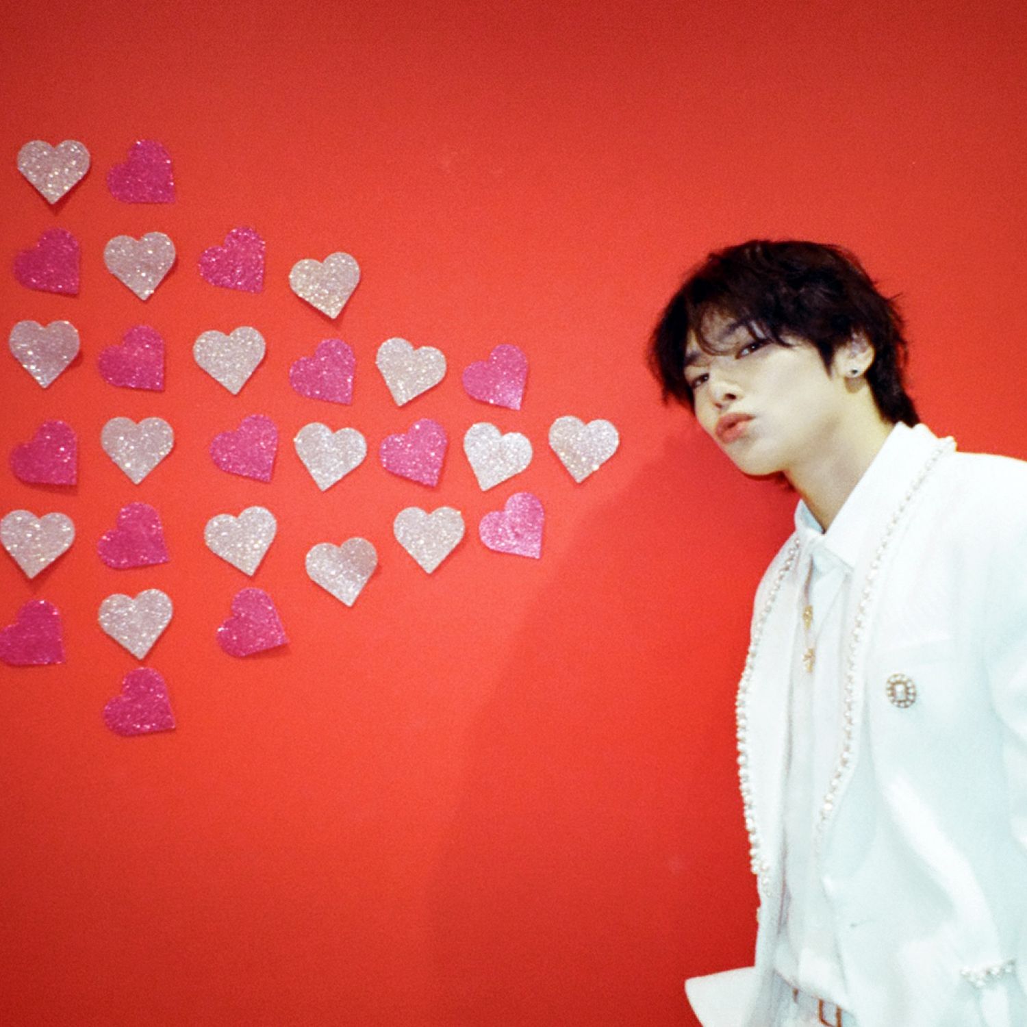 Behind-the-scenes cut of I.N (Stray Kids)