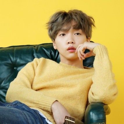 A moment captured by Jeong Sewoon's fan