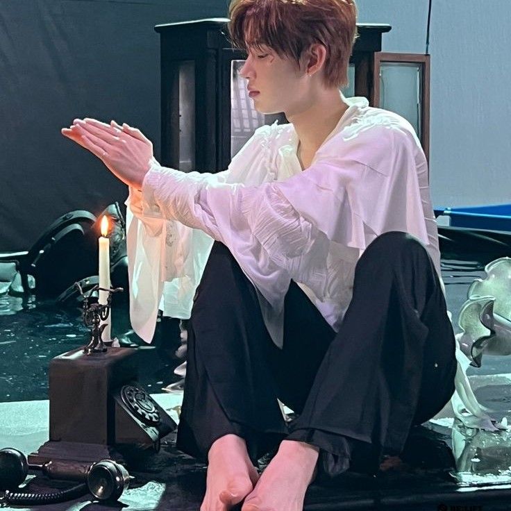 Foto aktivitas terbaru Sunoo (ENHYPEN)