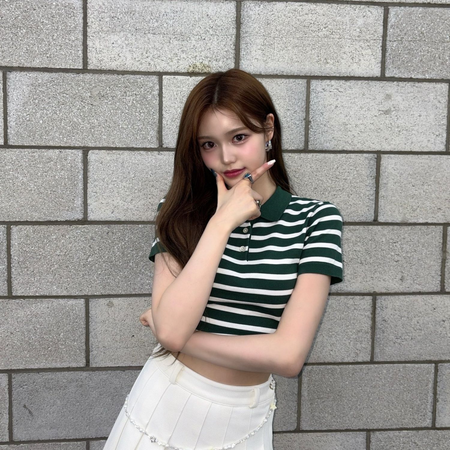 Latest photo of Jeong Saebi (izna)