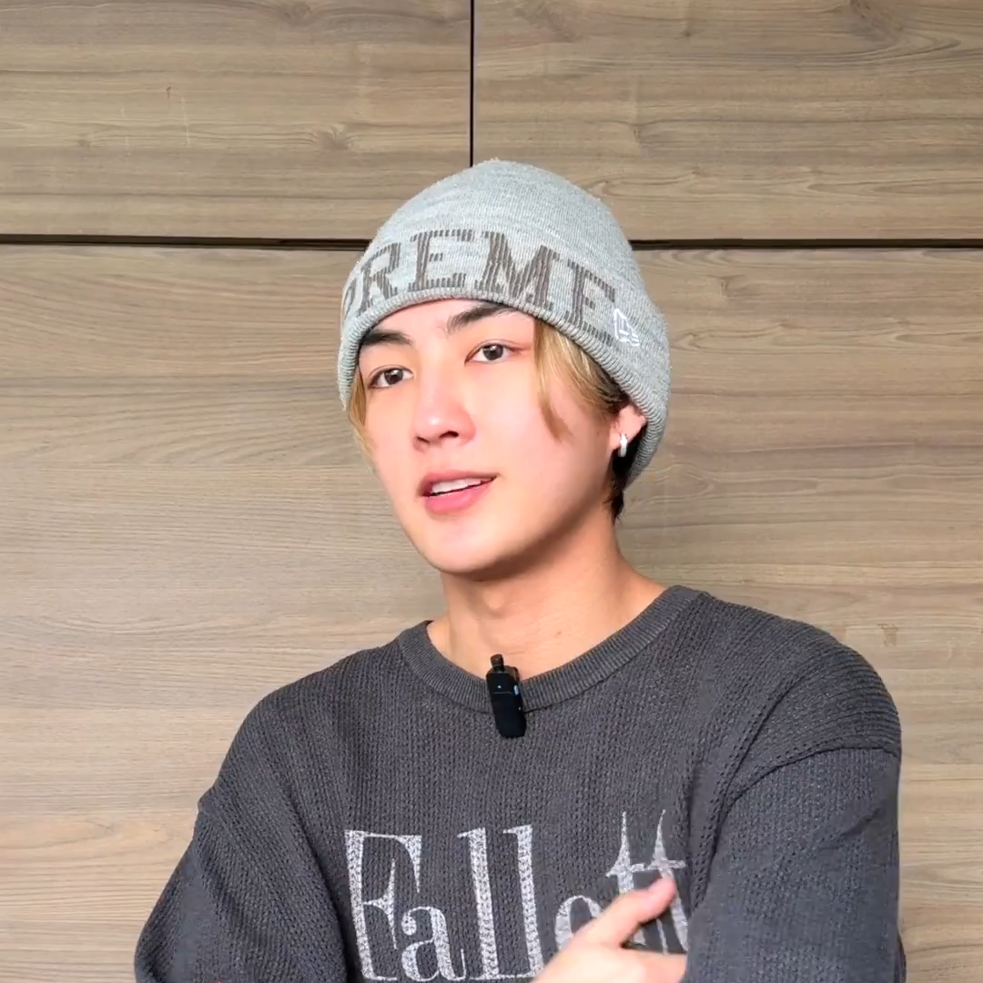 Behind-the-scenes cut of Heart (BUS)