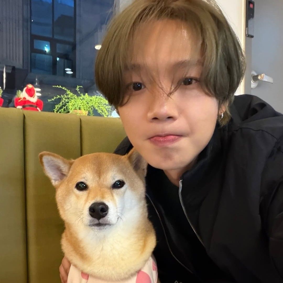 A moment captured by Lim Youngmin's fan