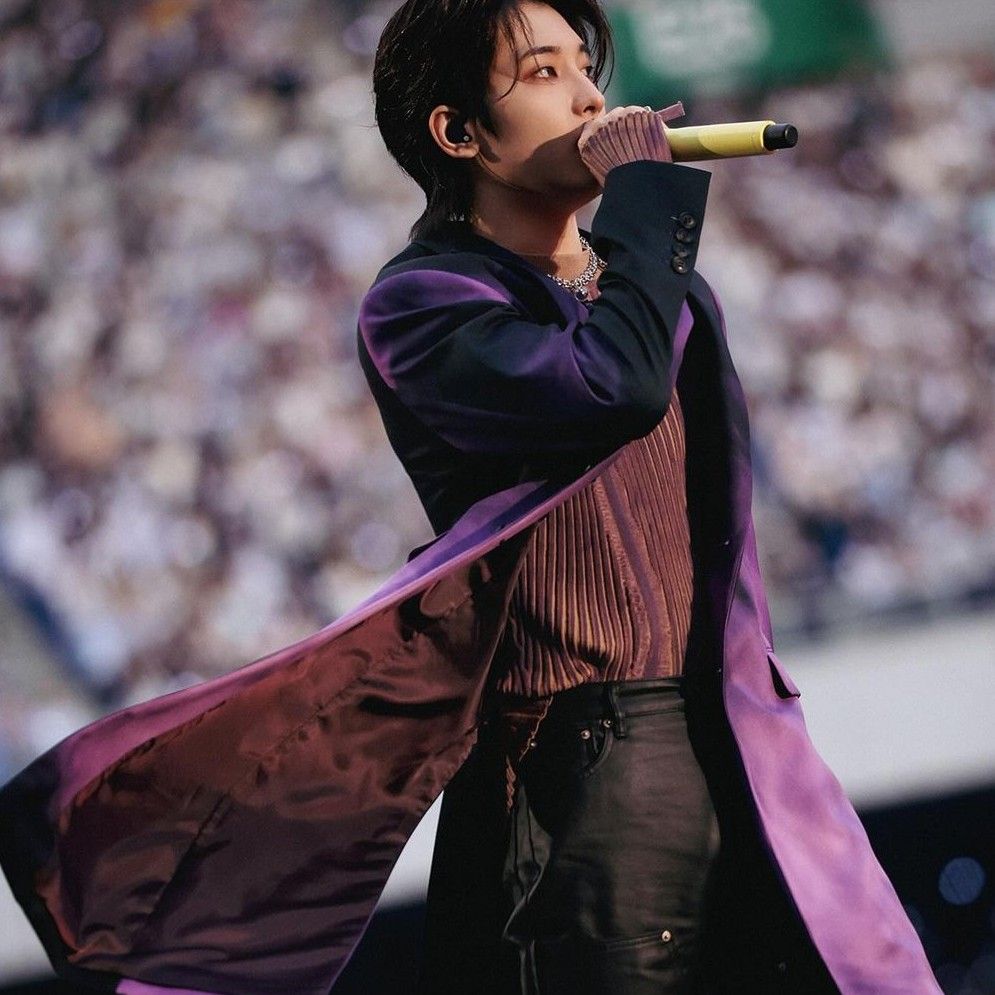 Recent activity shot of Wonwoo (SEVENTEEN)